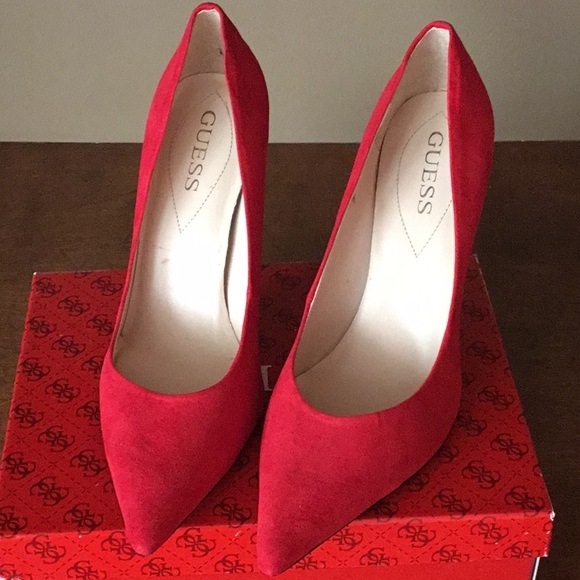 Guess Cadeo 3 Medium Red Febric Heels - Picture 4 of 8